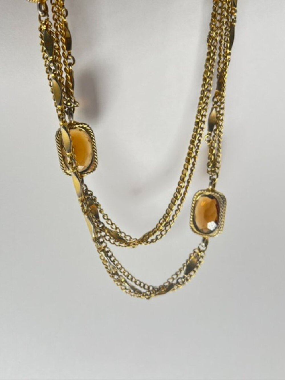 Vintage SARAH COVENTRY 53” Gold-Tone Triple Chain Necklace Amber Glass Stones - Picture 4 of 10
